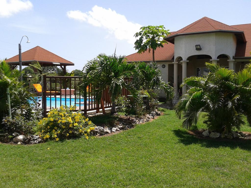 La villa émeraude Saint-Francois  Extérieur photo